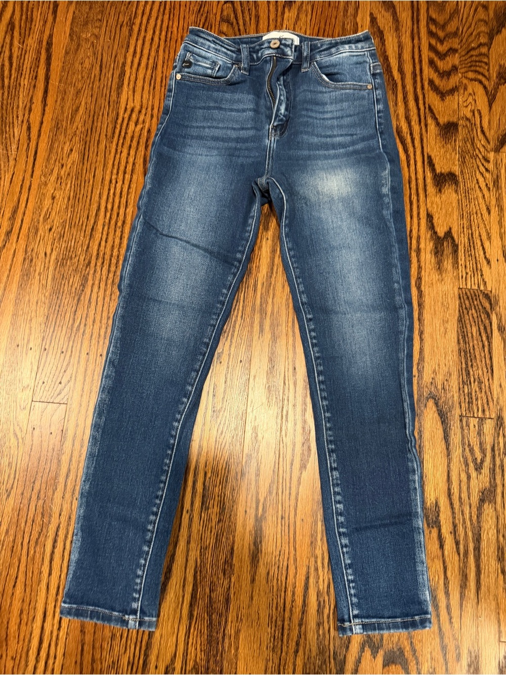 KanCan Skinny Jeans in Medium Blue Wash